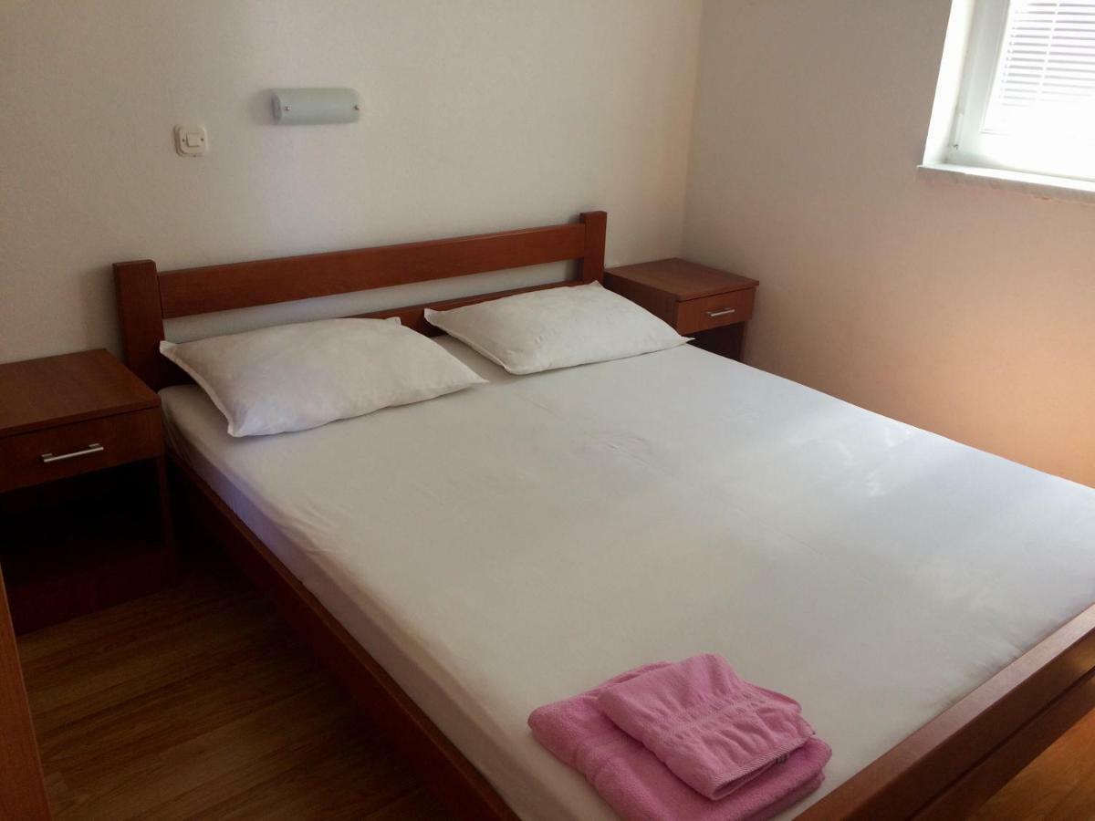 Apartmani Brusel Pag Εξωτερικό φωτογραφία